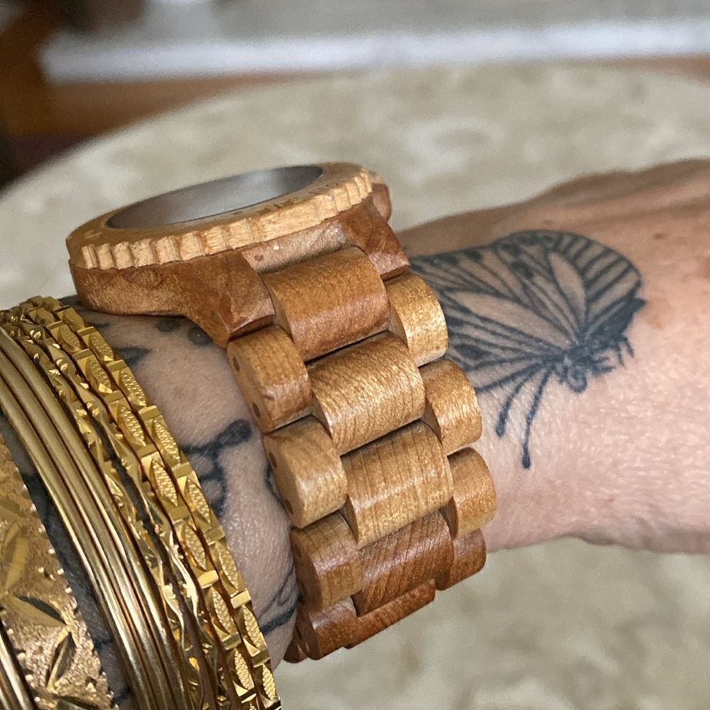 WeWood Chunky Natural Wood Wristwatch - Picture 2 of 11